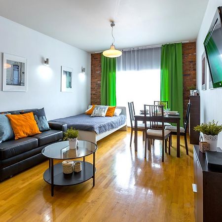 Friendhouse Apartments Angel City Krakow Dış mekan fotoğraf