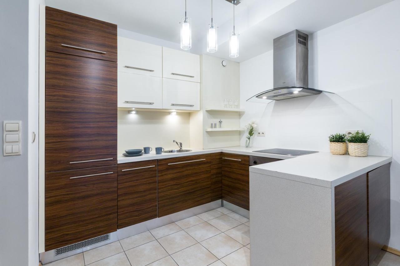 Friendhouse Apartments Angel City Krakow Dış mekan fotoğraf