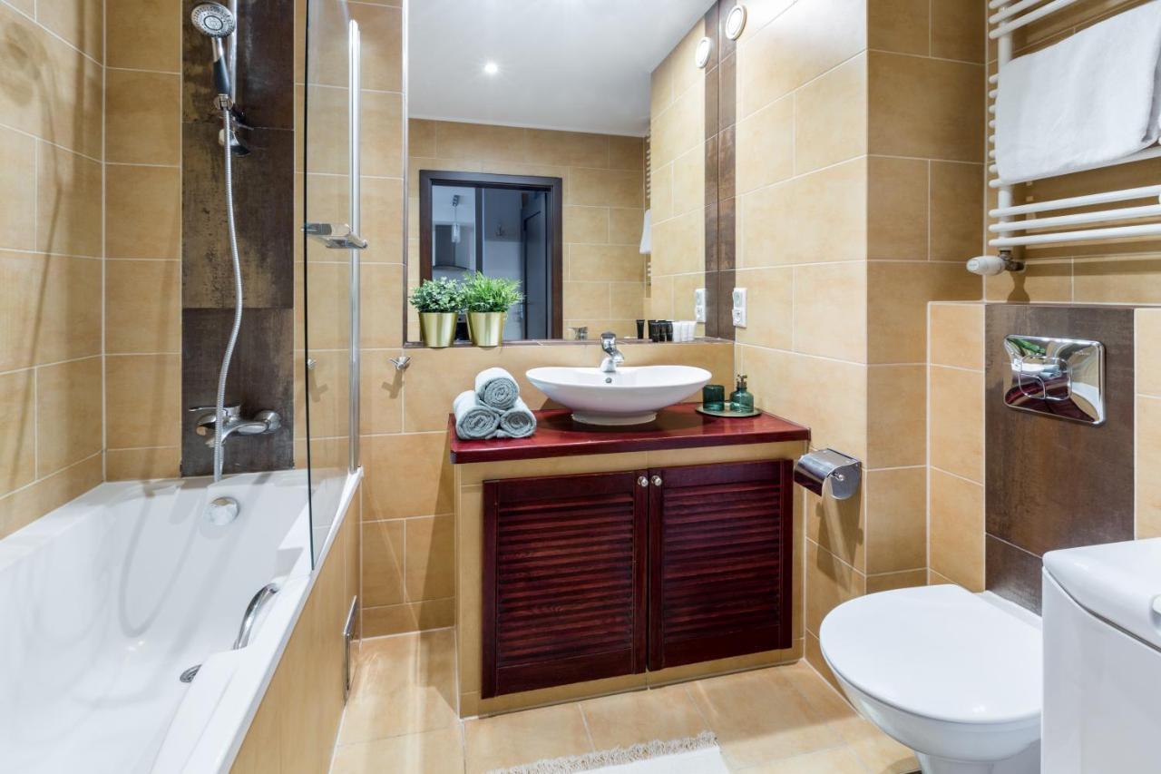 Friendhouse Apartments Angel City Krakow Dış mekan fotoğraf